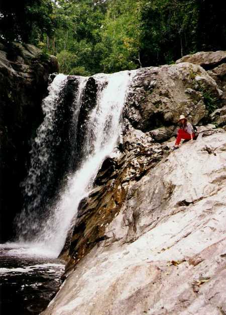 Hinlart Waterfall