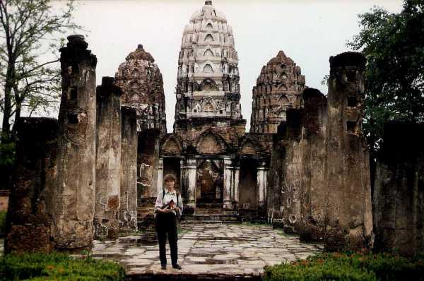 Tempel im Lopburi-Stil